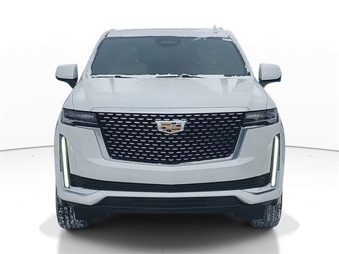 Certified 2023 Cadillac Escalade ESV Premium Luxury w/ Performance Package image 5