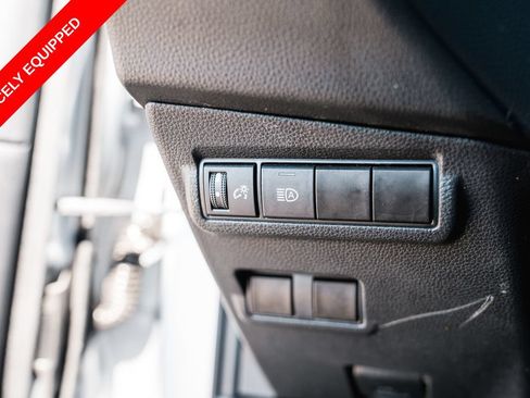 Certified 2024 Toyota Corolla Cross LE FWD image 14