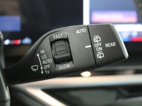 New 2026 BMW X5 xDrive40i w/ M Sport Package image 33