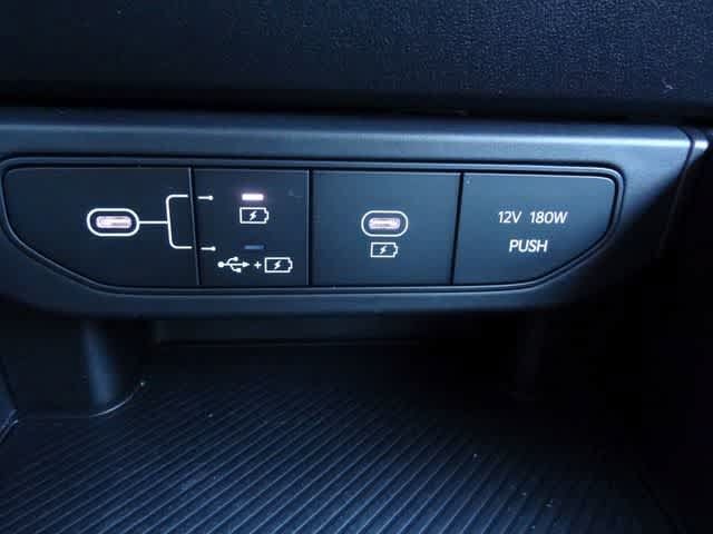 Used 2025 Kia K4 FWD image 30