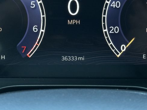 Used 2023 Jeep Grand Cherokee L Limited w/ Luxury Tech Group II AWD/4WD image 21
