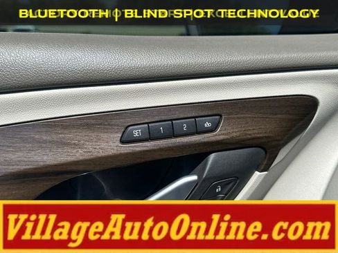 Used 2018 GMC Terrain Denali w/ Advanced Safety Package AWD/4WD image 11