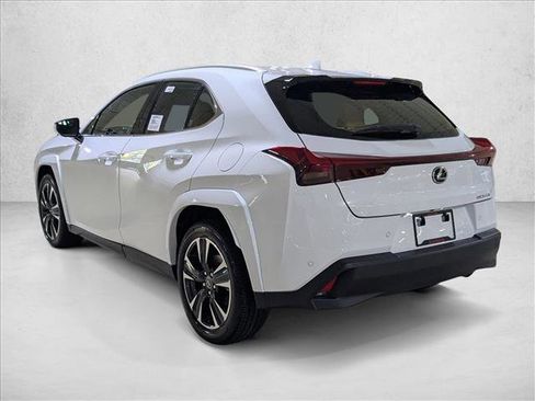 New 2026 Lexus UX 300h FWD image 8