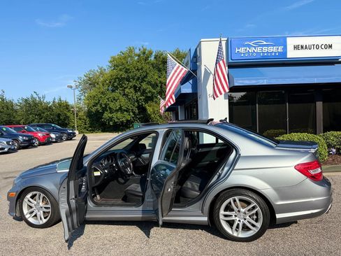 Used 2013 Mercedes-Benz C 300 4MATIC Sedan w/ Multimedia Pkg image 8