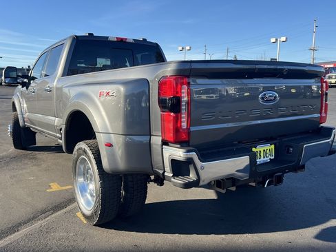 New 2026 Ford F450 Lariat w/ Lariat Premium Package image 12