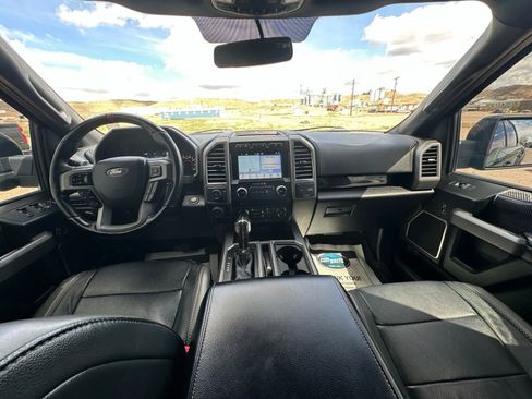Used 2018 Ford F150 Raptor w/ Equipment Group 802A Luxury AWD/4WD image 20