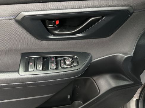 Used 2025 Subaru Forester Premium image 20