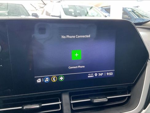 Used 2024 Chevrolet Trax LS w/ LS Convenience Package FWD image 31
