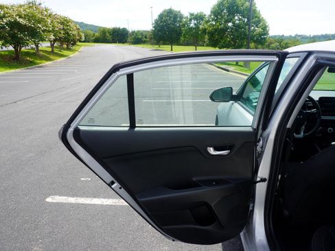 Used 2023 Kia Rio LX image 16