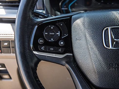 Used 2019 Honda Odyssey Elite image 9
