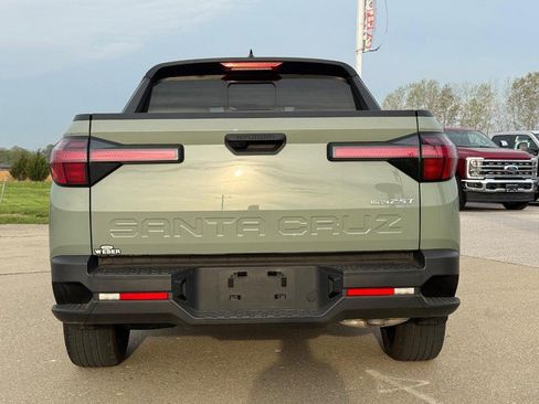 Used 2023 Hyundai Santa Cruz SEL Premium AWD/4WD image 4