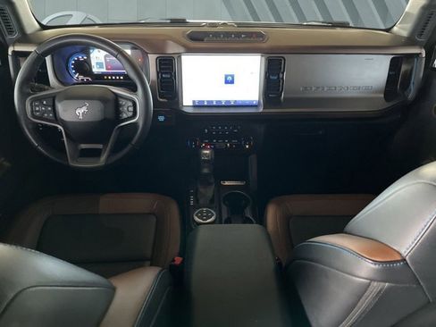 Used 2022 Ford Bronco Outer Banks w/ Sasquatch Package image 13