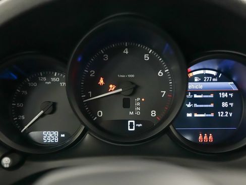 Certified 2026 Porsche Macan AWD/4WD image 21