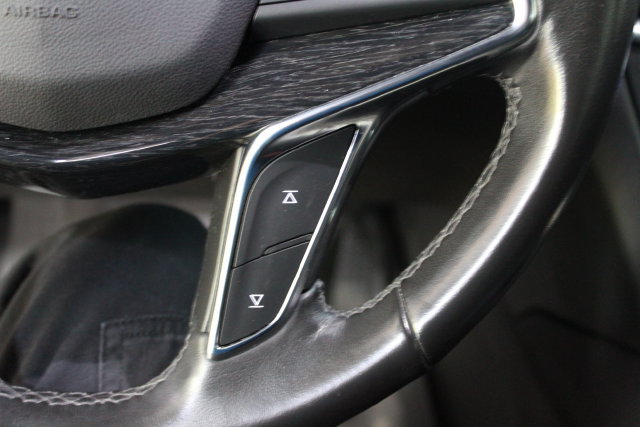 Used 2020 Cadillac XT5 Premium Luxury AWD/4WD image 18
