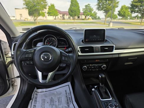 Used 2014 MAZDA MAZDA3 s Grand Touring w/ Technology Package FWD image 19
