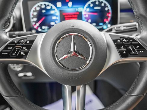 Certified 2024 Mercedes-Benz C 300 Sedan image 12