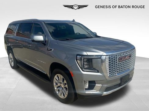 Used 2024 GMC Yukon XL Denali AWD/4WD image 1