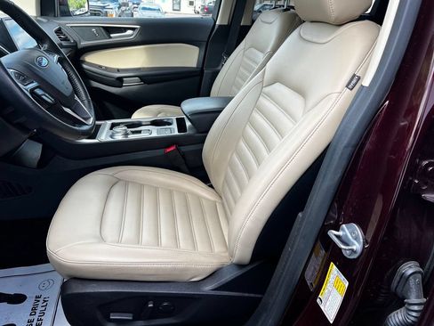 Used 2022 Ford Edge SEL w/ Convenience Package AWD/4WD image 10