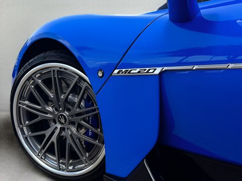 Used 2022 Maserati MC20 Coupe RWD image 31