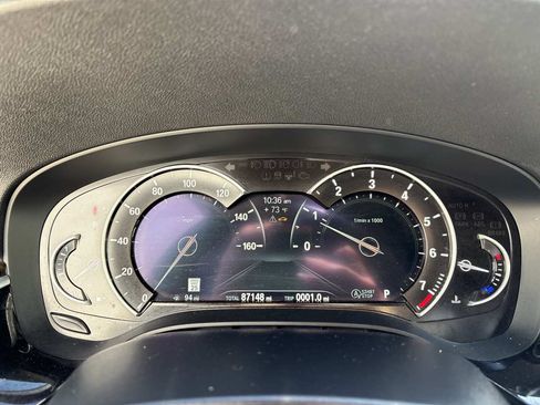 Used 2019 BMW 530i w/ Convenience Package RWD image 23