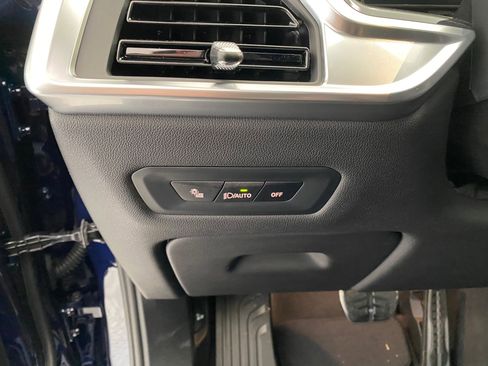 New 2026 BMW X6 xDrive40i w/ Premium Package image 19