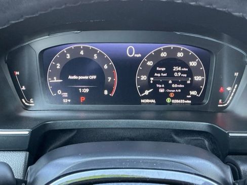 Used 2024 Honda Pilot Elite image 21