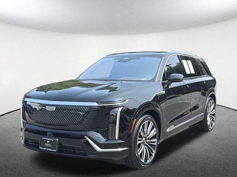 Certified 2026 Cadillac Vistiq Premium Luxury AWD/4WD image 1