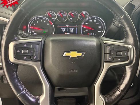 Used 2022 Chevrolet Silverado 2500 LT w/ Convenience Package AWD/4WD image 11