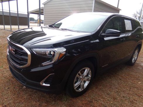 Used 2020 GMC Terrain SLE w/ LPO, Floor Liner Package image 7