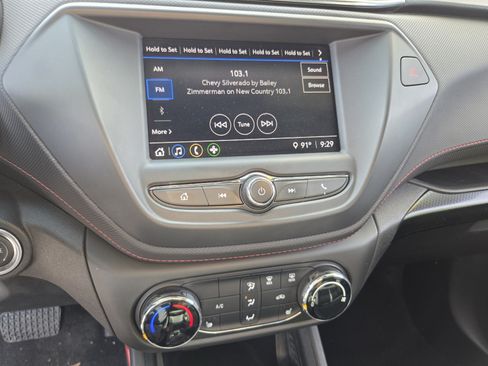 Certified 2021 Chevrolet TrailBlazer RS FWD image 25