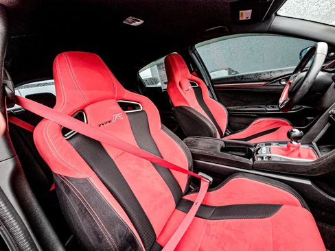 Used 2017 Honda Civic Type R image 14