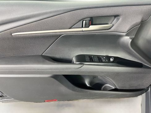 Used 2025 Toyota Camry LE FWD image 25