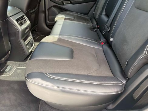 Used 2022 Ford Edge ST w/ Equipment Group 401A AWD/4WD image 29