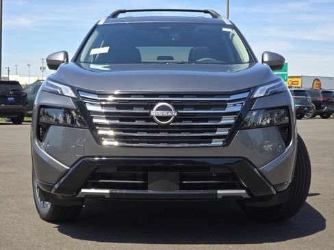 New 2026 Nissan Rogue Platinum w/ Platinum Premium Package AWD/4WD image 10