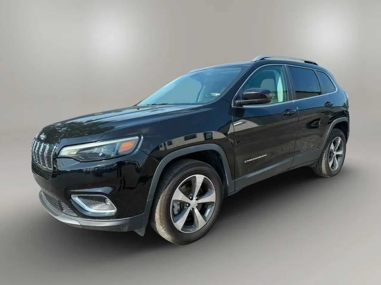 Used 2019 Jeep Cherokee Limited w/ Luxury Group AWD/4WD image 6