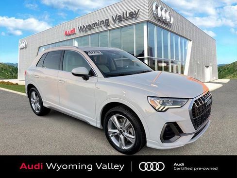 Certified 2022 Audi Q3 2.0T Premium Plus w/ Premium Plus Package image 1