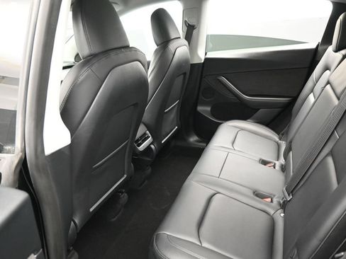 Used 2023 Tesla Model Y 2WD image 26