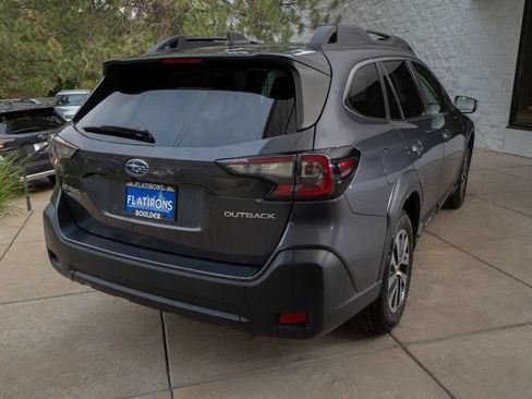Certified 2024 Subaru Outback Premium AWD/4WD image 6