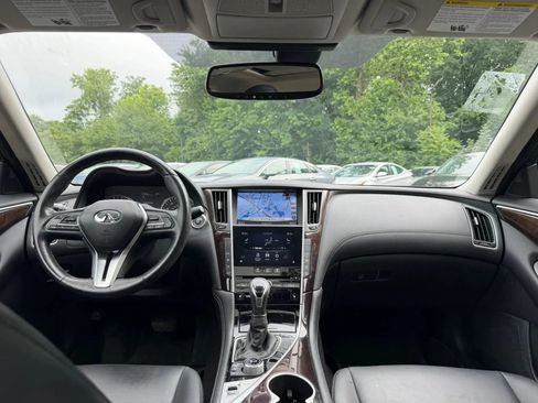 Used 2019 INFINITI Q50 Luxe AWD/4WD image 16