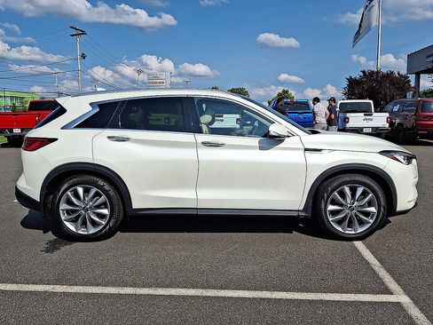 Used 2022 INFINITI QX50 Luxe AWD/4WD image 32