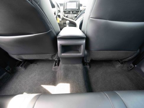 Used 2024 Toyota Camry SE FWD image 22
