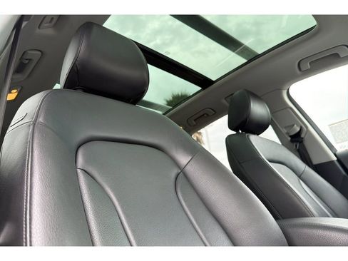 Used 2016 Audi Q5 2.0T Premium Plus image 18