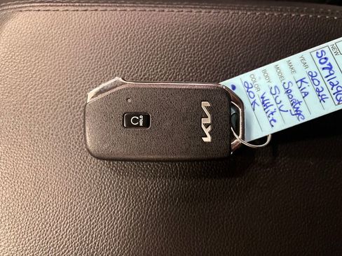 Used 2024 Kia Sportage SX FWD image 32