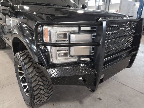 Used 2019 Ford F350 Platinum w/ Platinum Ultimate Package AWD/4WD image 41