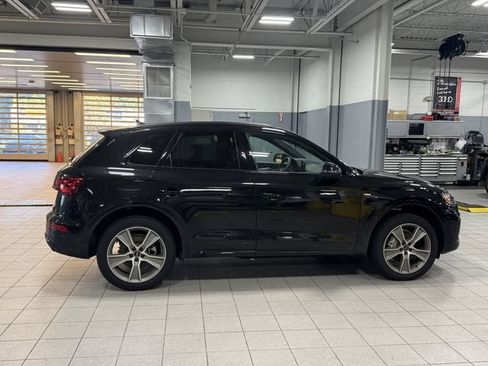 Used 2025 Audi Q5 2.0T Premium w/ Convenience Plus Package AWD/4WD image 4