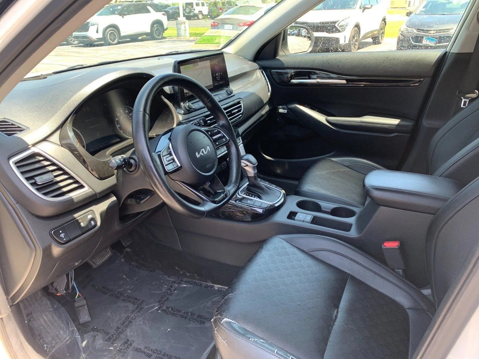 Used 2023 Kia Seltos SX AWD/4WD image 12