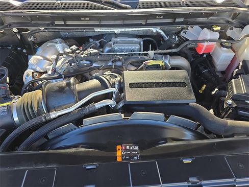 Used 2023 GMC Sierra 3500 Denali image 33