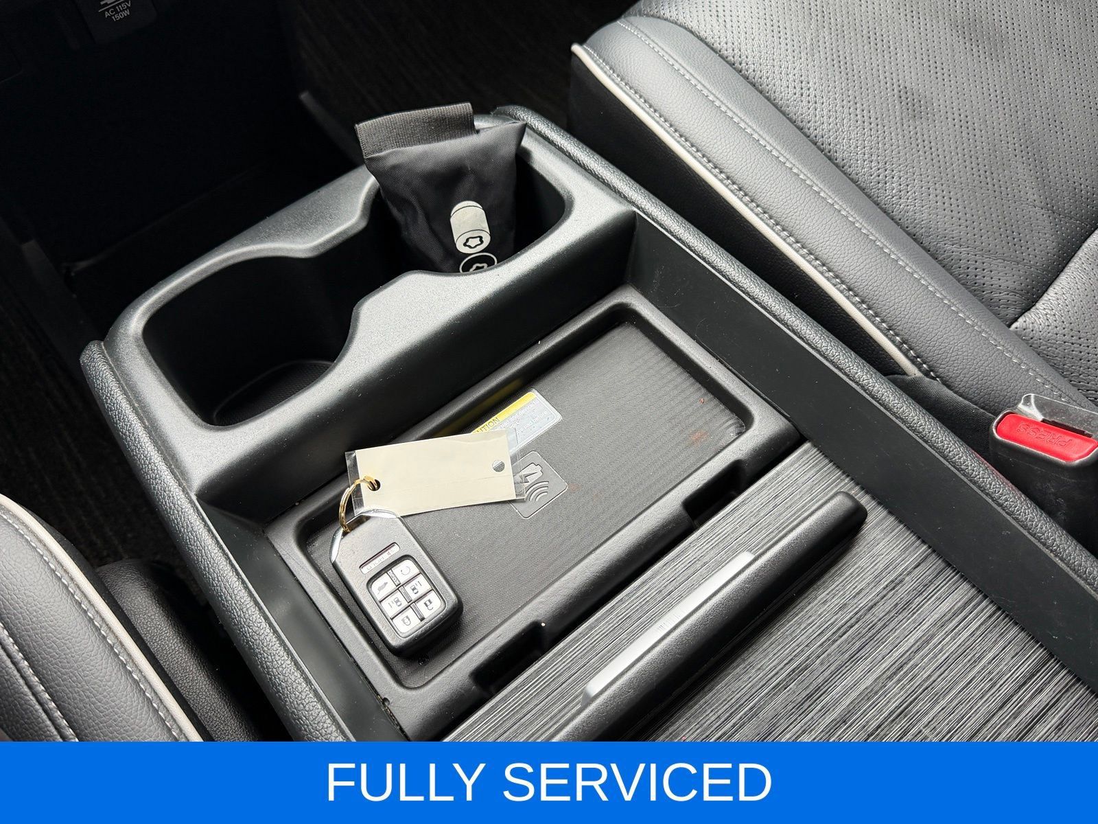 Used 2023 Honda Odyssey Elite image 25