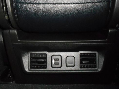 Used 2020 Chevrolet Silverado 1500 RST w/ All-Star Edition AWD/4WD image 21