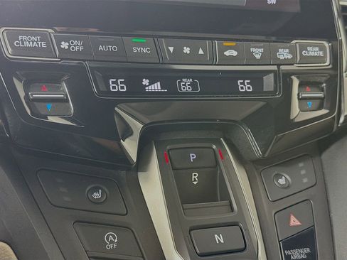 Used 2018 Honda Odyssey Touring image 18